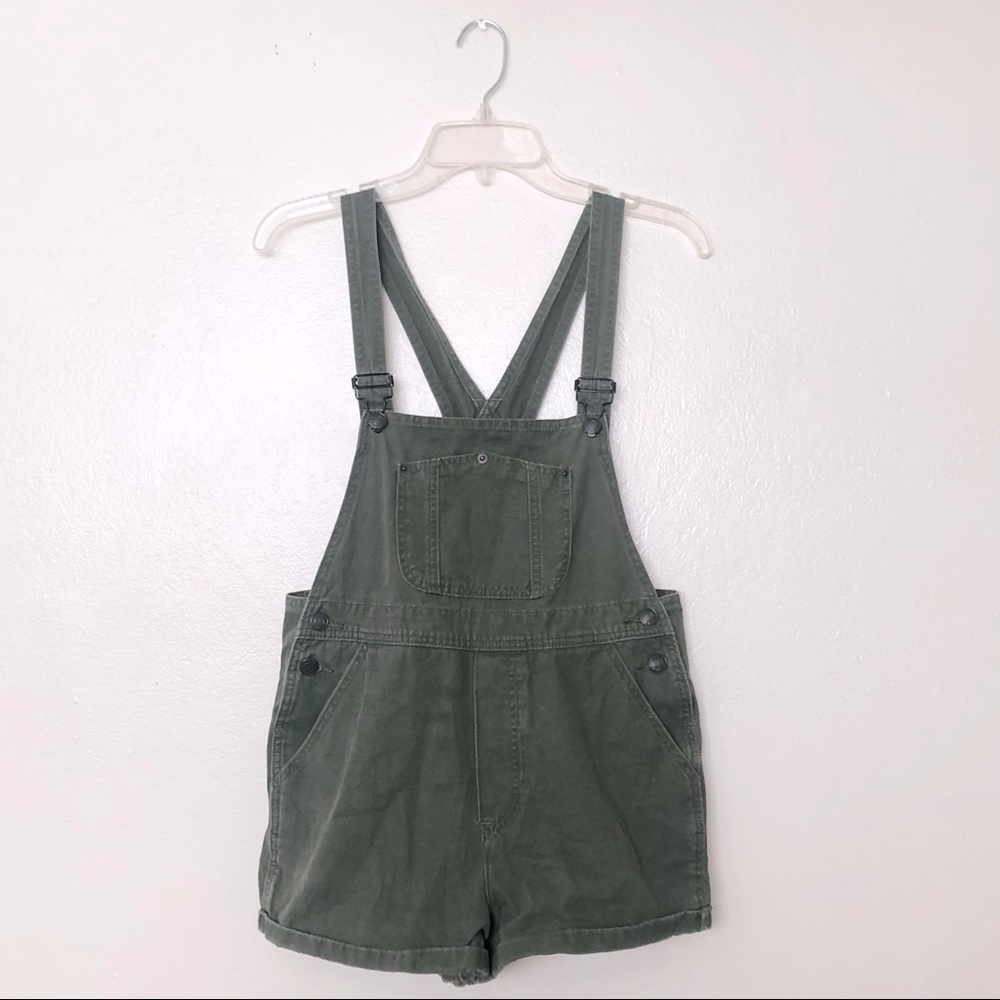 Brandy Melville Army Green Shortalls / Overalls